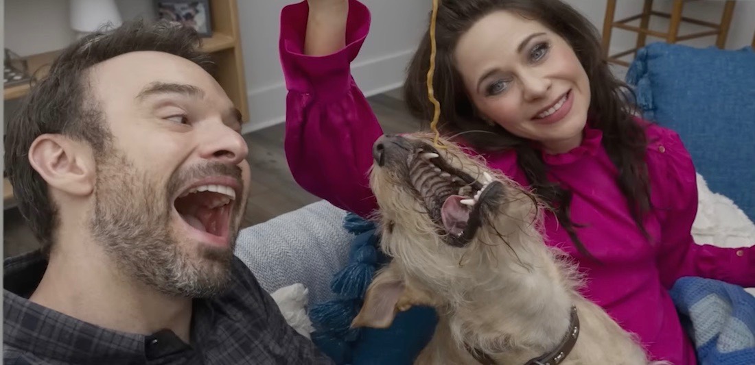 Amazon’s ‘Merv’ Is A Christmas Romcom For Dog Lovers